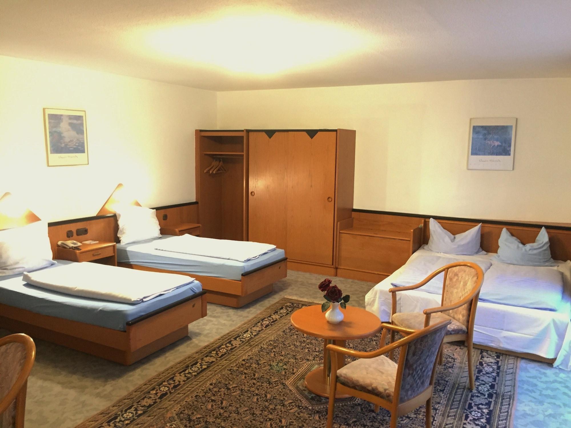 בון Hotel Ambassador מראה חיצוני תמונה