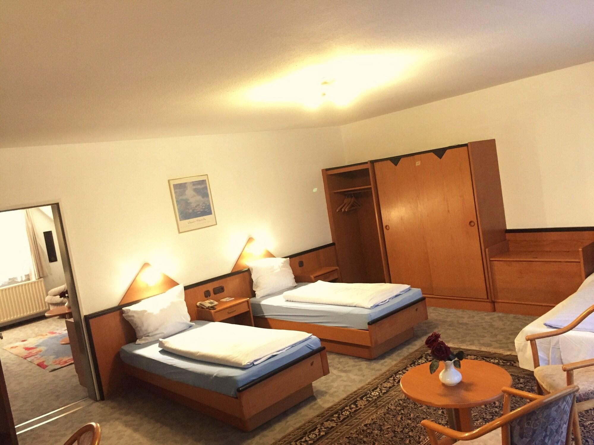 בון Hotel Ambassador מראה חיצוני תמונה